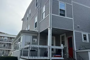 1062 Saratoga St, Boston, MA 02128 - Photo 4