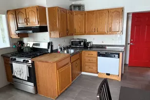 1062 Saratoga St, Boston, MA 02128 - Photo 14