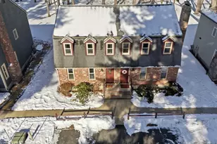 221 Wellman Ave, Chelmsford, MA 01863 - Photo 2