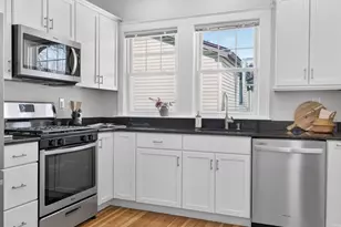 57 Lexington St, Watertown, MA 02472 - Photo 14