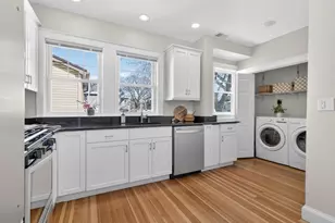 57 Lexington St, Watertown, MA 02472 - Photo 16