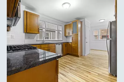 9-11 Edmunds St, Cambridge, MA 02140 - Photo 8