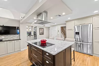 31 Doris Rd, Braintree, MA 02184 - Photo 8