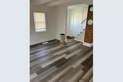 87 N High #A, Derry, NH 03038 - Photo 4