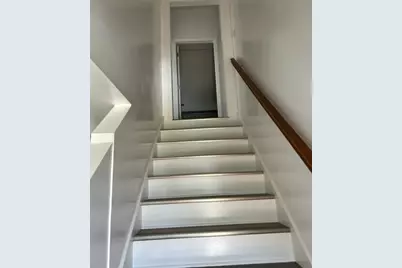 87 N High #A, Derry, NH 03038 - Photo 8