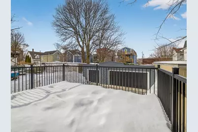 3 Franklin #B, Somerville, MA 02145 - Photo 10