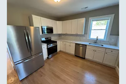 29 Cameron Ave #3, Somerville, MA 02144 - Photo 2