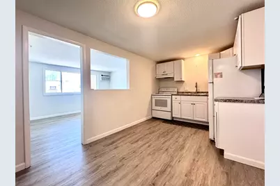 50-58 Walnut St #11, Waltham, MA 02453 - Photo 4