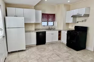 100 Vinton, Melrose, MA 02176 - Photo 2