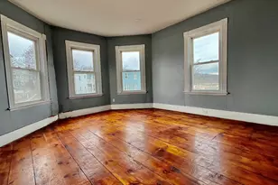 564 Main St, Southbridge, MA 01550 - Photo 2