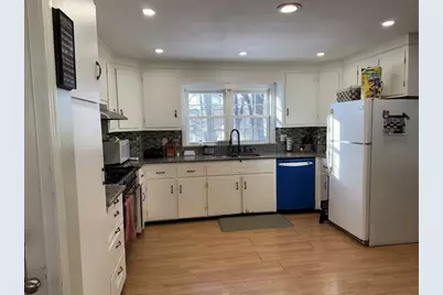 100 Lawrence Street, Gardner, MA 01440 - Photo 16