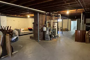 100 Lawrence St, Gardner, MA 01440 - Photo 38