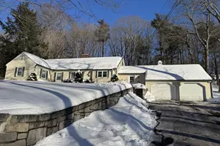 100 Lawrence St, Gardner, MA 01440 - Photo 6