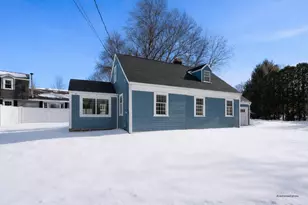 223 Mendon St, Uxbridge, MA 01569 - Photo 2