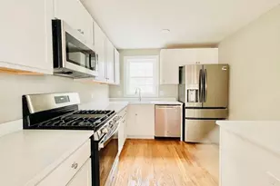 218 Vane St, Revere, MA 02151 - Photo 4