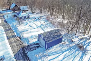 62 Lois St, Haverhill, MA 01830 - Photo 16