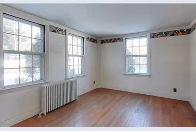 222 W Townsend Rd, Lunenburg, MA 01462 - Photo 18