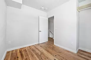 2 Juniper St, Northampton, MA 01062 - Photo 24