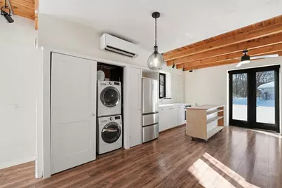 2 Juniper St, Northampton, MA 01062 - Photo 14