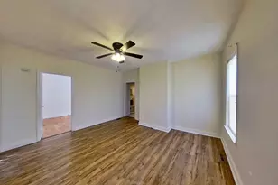 29 Glenwood Square, Brockton, CA 92301 - Photo 1