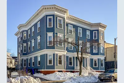 15 Medford St #4, Arlington, MA 02474 - Photo 2