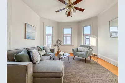 15 Medford St #4, Arlington, MA 02474 - Photo 4