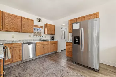 549 E Main St, Orange, MA 01364 - Photo 10