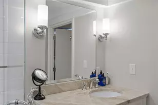 178 Commonwealth, Boston, MA 02116 - Photo 24