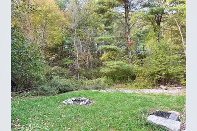 125 Maple St, Carlisle, MA 01741 - Photo 8