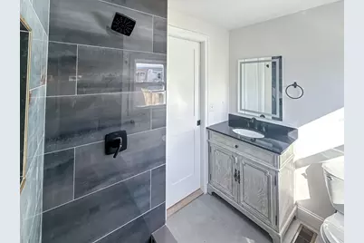 44 Sherman St, Medford, MA 02155 - Photo 20