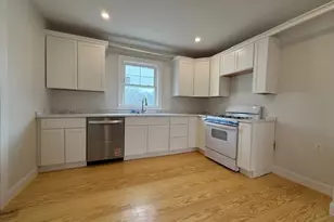 90 Watervale, Medford, MA 02155 - Photo 2