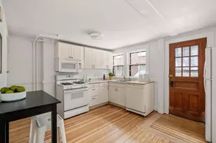 71 Highland Rd, Brookline, MA 02445 - Photo 8