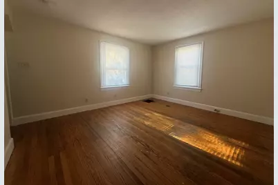 944 Wilbraham Rd, Springfield, MA 01109 - Photo 8