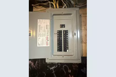 944 Wilbraham Rd, Springfield, MA 01109 - Photo 22