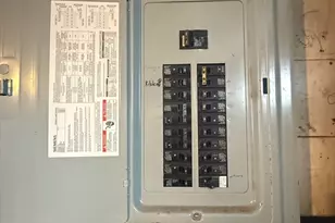 944 Wilbraham Rd, Springfield, MA 01109 - Photo 22