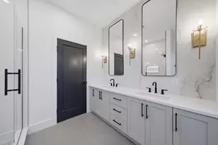 238 Webster St, Boston, MA 02128 - Photo 12