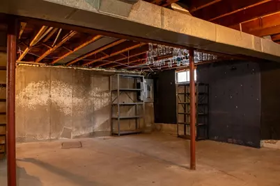 12 Wilmot St, Fitchburg, MA 01420 - Photo 18