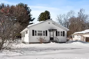 154 New Boston Rd, Dracut, MA 01826 - Photo 1