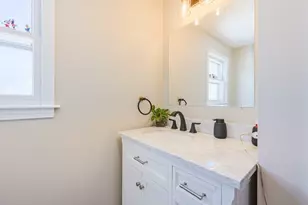 158 Chester St, Worcester, MA 01605 - Photo 30