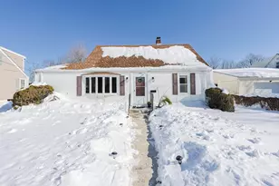 158 Chester St, Worcester, MA 01605 - Photo 1