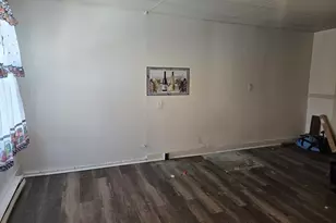 771 Dwight St, Holyoke, MA 01040 - Photo 10