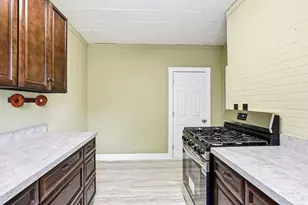 23 Lexington St, Fall River, MA 02723 - Photo 14