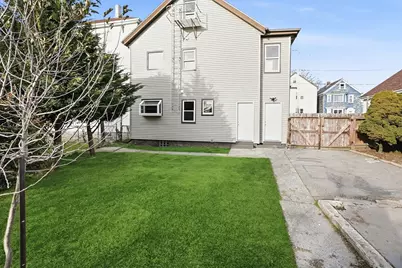 23 Lexington St #1, Fall River, MA 02723 - Photo 2