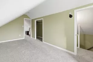 23 Lexington St, Fall River, MA 02723 - Photo 32