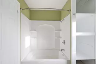 23 Lexington St, Fall River, MA 02723 - Photo 16