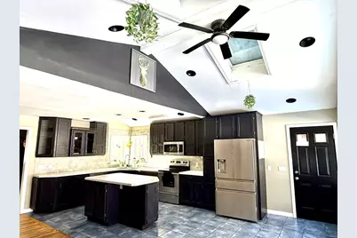 232 Rockrimmon St, Belchertown, MA 01007 - Photo 4