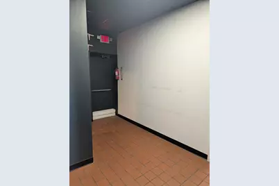 136 Newbury Street #6/F, Peabody, MA 01960 - Photo 4