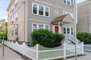 193 Florence St, Boston, MA 02131 - Photo 14