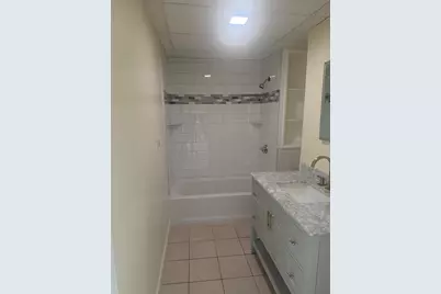 52 - 54 Margin St #4, Lawrence, MA 01841 - Photo 4