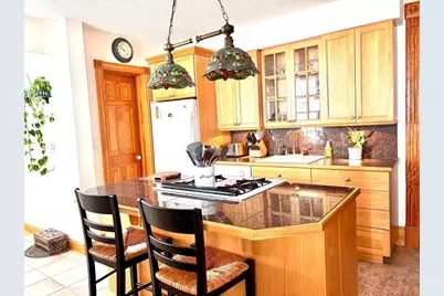 104 Saint James Ave #1, Holyoke, MA 01040 - Photo 2